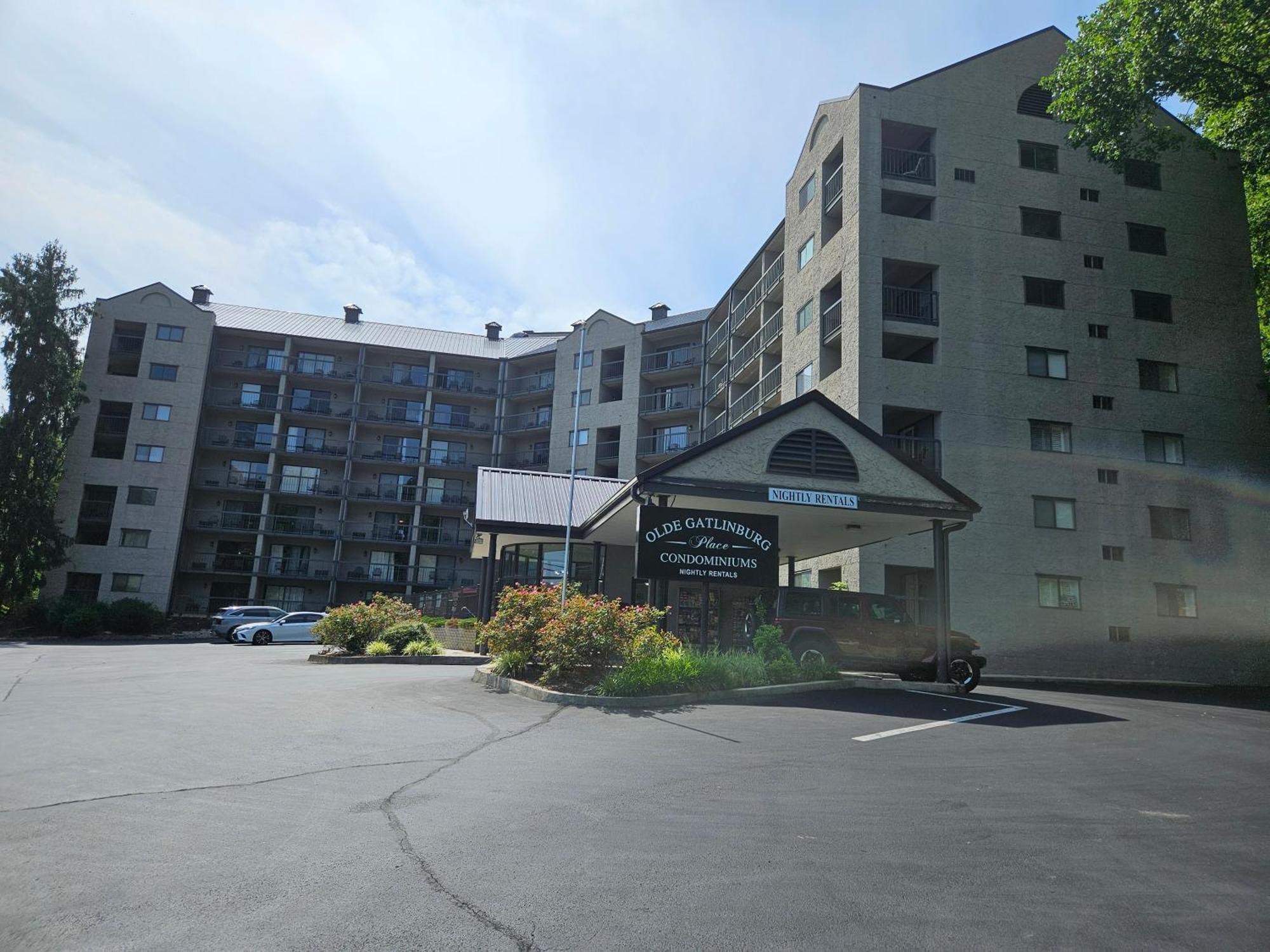 Condo 202 Olde Gatlinburg Place Exterior photo