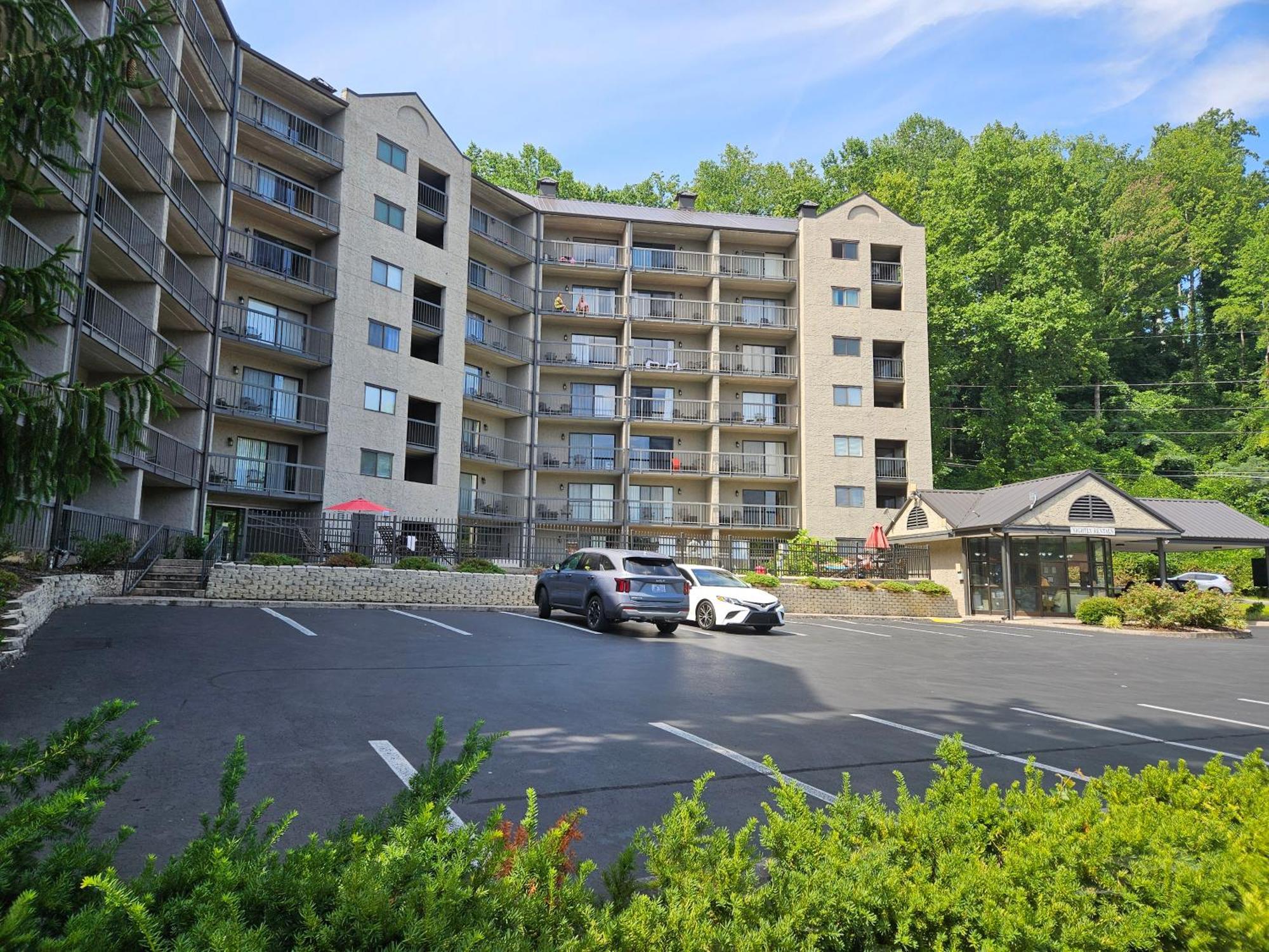 Condo 202 Olde Gatlinburg Place Exterior photo